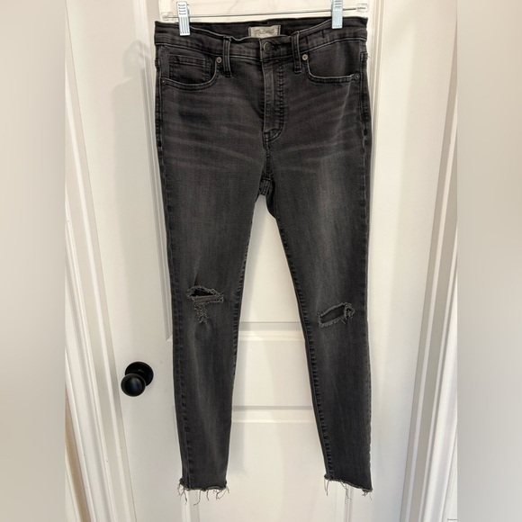 Madewell Black Sea Distressed Skinny Jeans - Picture 1 of 8
